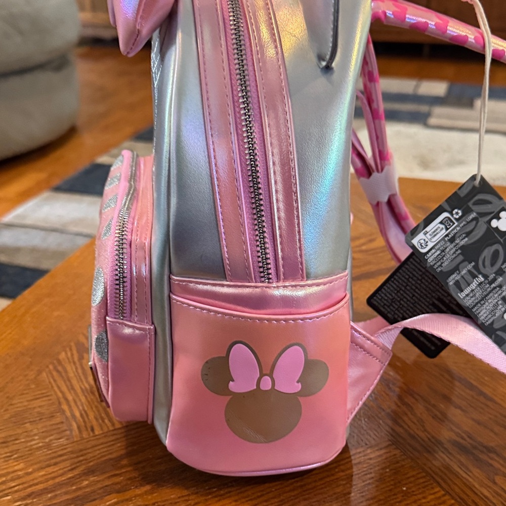 Loungefly Pink and Silver Minnie Mouse  Backpack - Picture 3 of 6